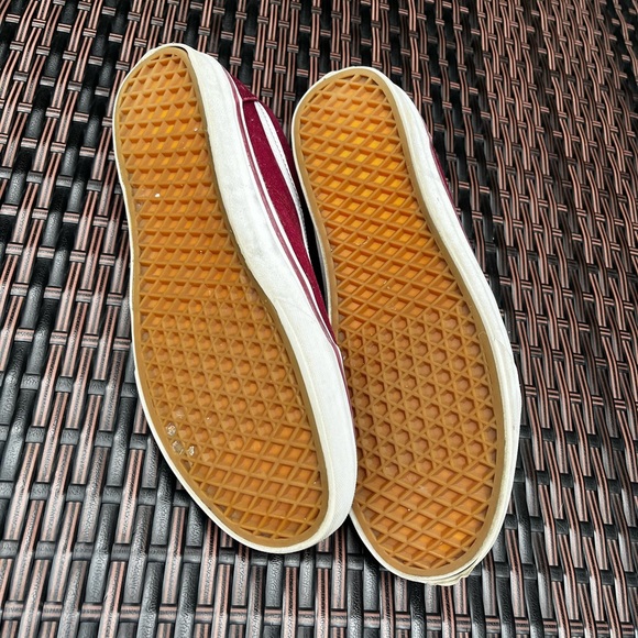 Vans Old Skool Low-Top Shoes in Maroon Red Size Men’s 10.5 - Picture 6 of 7